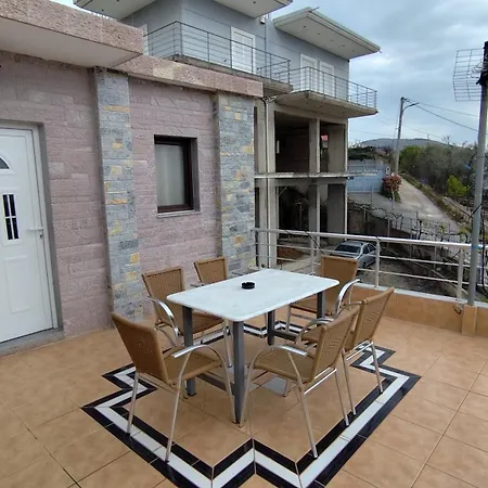 Privatunterkunft Zisi Sarandë